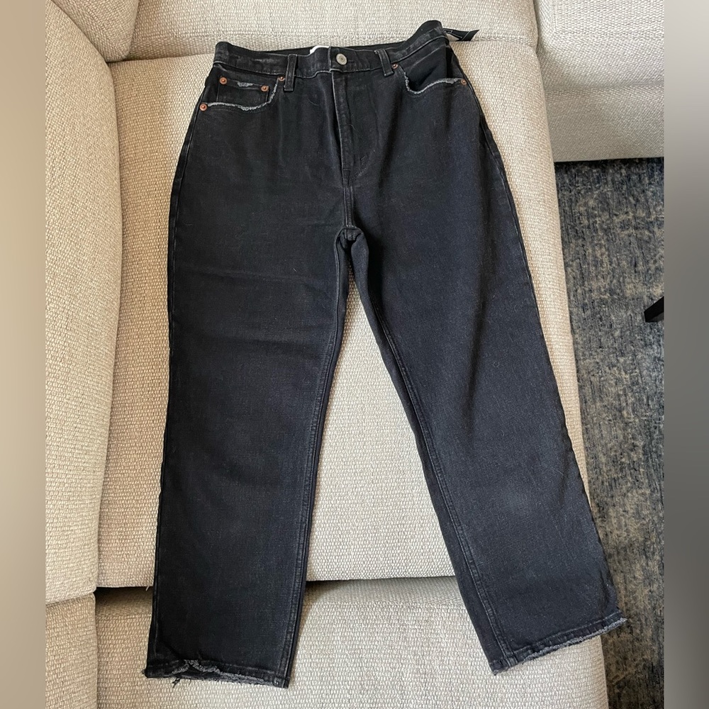 Abercrombie & Fitch Ankle Straight Ultra High Rise Jeans- size 27 SHORT -Black